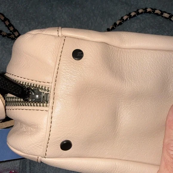 Rebecca Minkoff Tan Shoulder Bag with Chain Straps - Picture 6 of 10